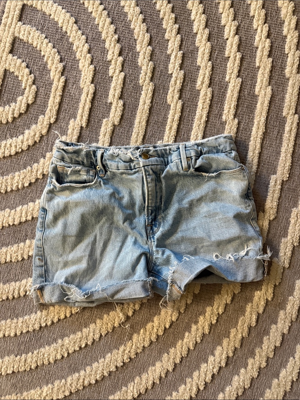Good American short